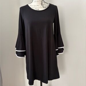 Chic Black Mini Dress with Flared Sleeves